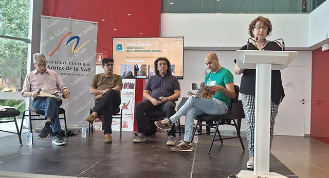 Actividad cultural de Amics de la Vall en La Vall d'Uix&oacute;